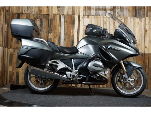 BMW R1200RT LC Zeer goed onderhouden R1200RT LC (bj 2015)