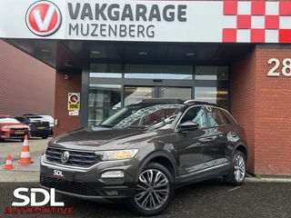 Volkswagen T-Roc 1.5 TSI Style // VIRTUAL COCKPIT // ADAPTIVE CRUISE // PANO / SCHUIF-KANTELDAK // N