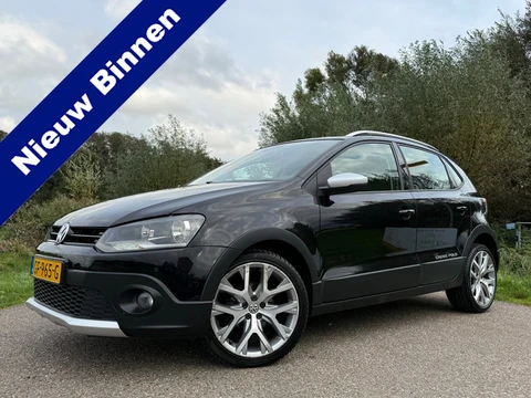 Volkswagen Polo 1.2 TSI Cross Automaat / Apple CarPlay-Android Auto / Trekhaak / Clima / 17" Velgen 