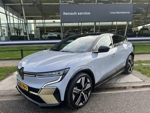 Renault Mégane E-Tech EV60 Optimum Charge Iconic / 220PK / 360 Camera / Winter pakket / Harman Kardo