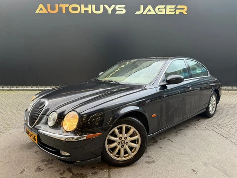 Jaguar S-type 2.5 V6 Executive Rijk uitgerust !! NIEUWE APK !!