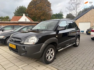 Hyundai Tucson 2.0i Style Airco Trekhaak CCT LMV nieuwe apk