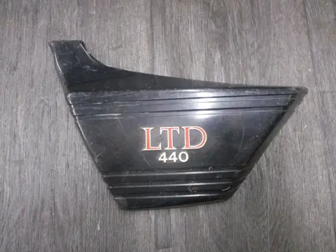 LINKER ZIJKUIP KLEIN Kawasaki LTD 550 1970 - 2012