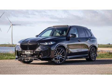 BMW X5 xDrive50e Launch Edition M PAKKET / SKYLOUNCH / TREKHAAK / MAXTON / PANO / HEAD UP / BEKERKOE