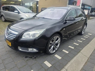 Opel Insignia Sports Tourer 2.0 CDTI Cosmo automaat, sportvelgen, navigatie, leren bekleding, enz