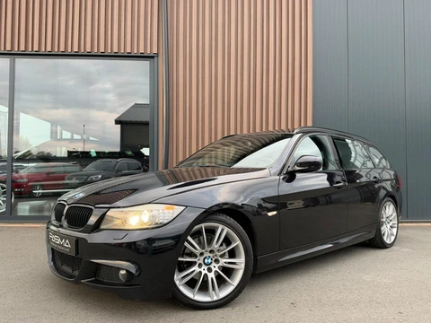 BMW 3-serie Touring 318i LCI M Sport Edition Automaat | Pano | Trekhaak | Bleutooth