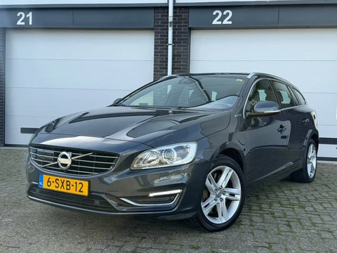 Volvo V60 2.4 D6 AWD Plug-In Hybrid Summum