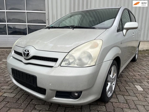 Toyota Corolla Verso 2.2 D-4D Executive start niet!