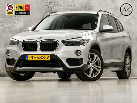 BMW X1 sDrive20i Sport 192Pk Automaat (NAVIGATIE, CLIMATE, TREKHAAK, SPORTSTOELEN, GETINT GLAS, PARK