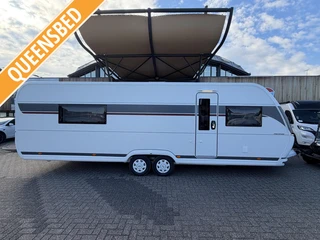 Hobby Prestige 720 WQC 2027 QUEENSBED + DOUCHE!!