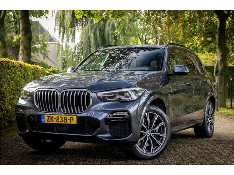BMW X5 xDrive30d M Sport Vierwielbesturing Crafted Clarity Harman Kardon Panorama Trekhaak