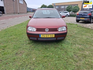Volkswagen Golf 1.4-16V Trendline