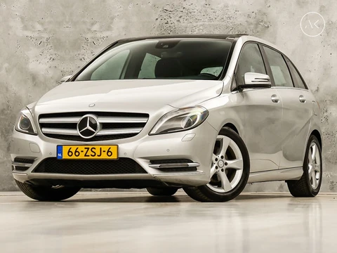 Mercedes-Benz B-Klasse 180 Sport Automaat (NAP, PANORAMADAK, GROOT NAVI, CLIMATE, SPORTSTOELEN, LEDE