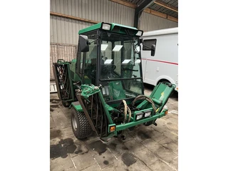 Ransomes zitmaaier met cabine