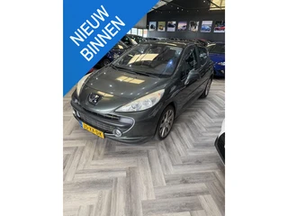Peugeot 207 1.6-16V T Féline