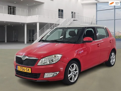 Skoda Fabia 1.2 TSI Elegance AUTOMAAT PSENSOR CRUISE