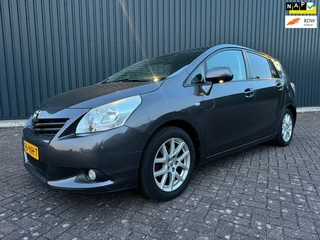 Toyota Verso 1.8 VVT-i Dynamic Business AUTOMAAT + AIRCO + TREKHAAK