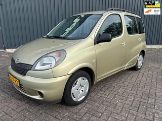 Toyota Yaris Verso 1.3-16V VVT-i Luna ( NIEUW APK + KM NAP )