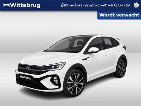 Volkswagen Taigo 1.5 TSI R-Line 150pk DSG Automaat / Panoramadak /18"LM velgen / Digital Cockpit Pro