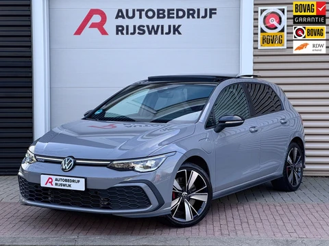 Volkswagen Golf 1.4 eHybrid GTE Pano/Camera/Matrix/Blindspot