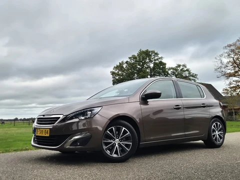 Peugeot 308 1.6 THP Première