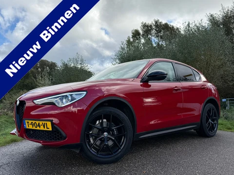 Alfa Romeo Stelvio 2.0 T AWD First Edition Autmaat - Camera - Leder - Navi - Stuur- & Stoelverwarmin