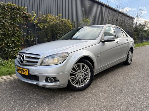 Mercedes-Benz C-Klasse 180 CDI BlueEFFICIENCY Business Class Avantgarde / AUTOMAAT / AIRCO / TREKHAA