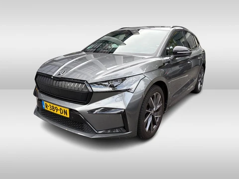 Škoda Enyaq iV 80 Sportline / Trekhaak / Panoramadak / Camera / Keyless / 20'' / Matrix LED / CarPla