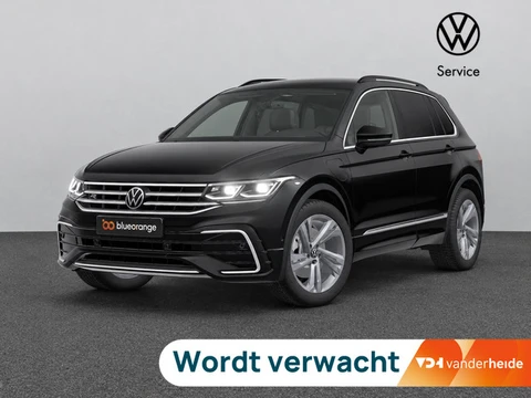 Volkswagen Tiguan 1.4 TSI eHybrid R-Line Business+ 245PK DSG Trekhaak, Matrix LED-verlichting, Disco