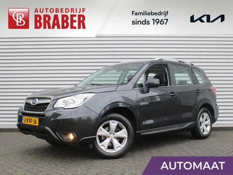 Subaru Forester 2.0 Luxury Plus | Trekhaak | Camera | Stoelverwarming | Schuifdak | 17" LM | Clima |