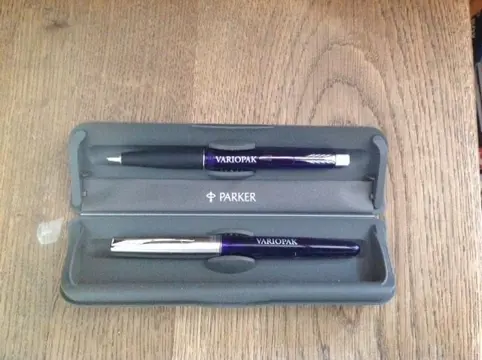 Parkerpennenset, nieuw