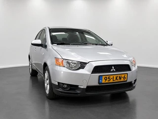 Mitsubishi Colt 1.3 Edition Two | Afneembare trekhaak | Cruise | Airco | Lichtmetalen velgen | Centr