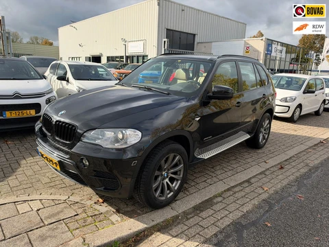 BMW X5 XDrive35i High Executive, Navi, Camera, Comfort stoelen, Headup Display, APK 06-27, Leder, Ne