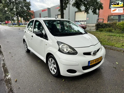Toyota Aygo 1.0-12V Access airco e.ramen