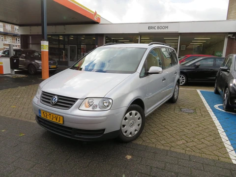 Volkswagen Touran 1.6-16V FSI Optive I met 268dkm VAN 1 EIG. !