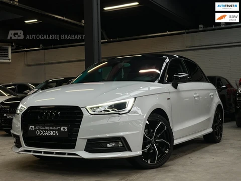 Audi A1 Sportback 1.0 TFSI Adrenalin XenonLed/Navi/95pk/NweApk