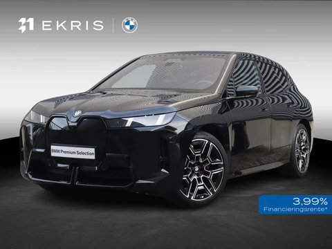 BMW iX xDrive45 | SoH 99% | M Sportpakket Pro | Trekhaak | Head-up | Driving Assistant Prof. | Parki