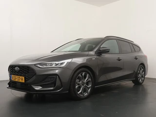 Ford FOCUS Wagon EcoBoost Hybrid 155 pk ST-Line | Pano | Winter Pack | Cruise control | Climate cont