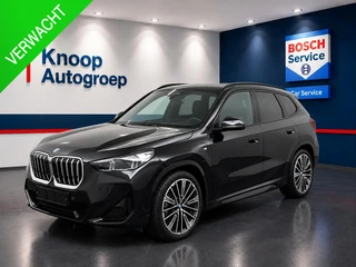 BMW X1 xDrive30e | M Sport | Alcantara/Leer | Pano | Adaptive LED | HUD | 19 inch ( Vestiging - Nieu