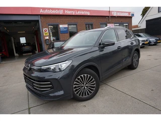 Volkswagen TIGUAN 1.5 eTSI 150 pk DSG-7 Elegance Navigatie IQ.licht El.achterklp