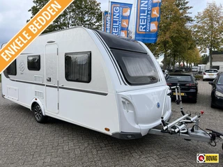 Knaus Sport 540 UE Boogluifel, Fietsendrager