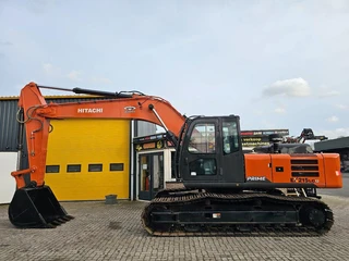 Hitachi EX215LC-5G WE1818