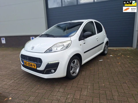 Peugeot 107 | 1.0 Access | Airco | Navigatie |