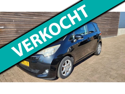 Toyota Verso-S 1.3 VVT-i Aspiration