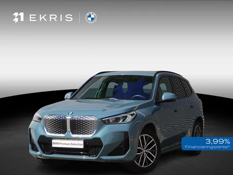 BMW iX1 eDrive20 | SoH 100% | M Sportpakket | Getinte ramen | 18 inch LM-Velgen | Achteruitrijcamera