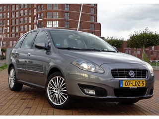 Fiat Croma 2.2 16V Automaat 138326km! Dealer oh Carplay