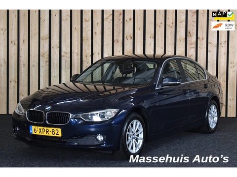 BMW 3-serie 316i Executive Trekhaak Automaat NL-auto Climate Bi-xenon PDC Cruise + Nwe APK