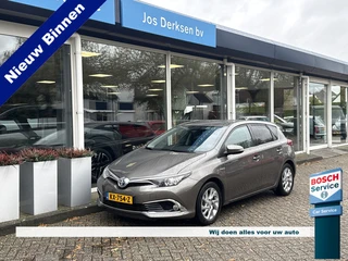 Toyota Auris 1.8 Hybrid Executive - Nav | Camera | PDC v+a | Stoelverw. | LED | Afn. trekh.