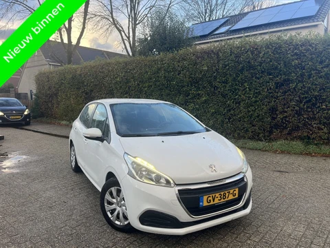 Peugeot 208 1.6 BlueHDi Cruise Clima Navigatie Bleutooth Led