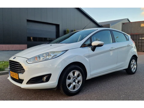 Ford Fiesta 1.0 Titanium NAVI PSENSOR CRUISE BOEKJES